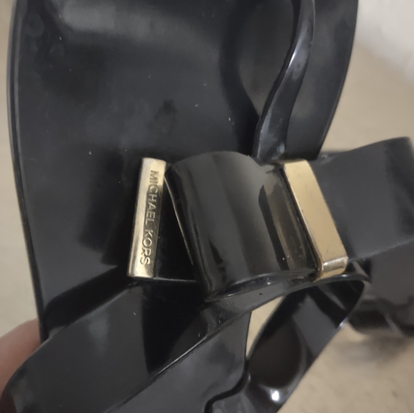 Authentic Michael Kors jelly bow sandals - Picture 4 of 4